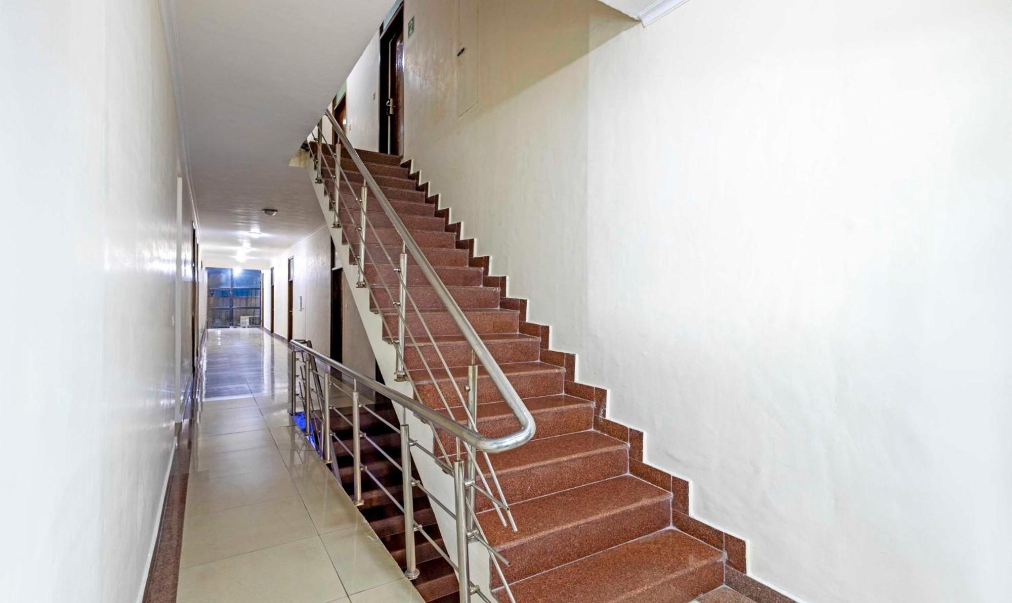 Treebo Maurice Hotel Baddi Екстериор снимка
