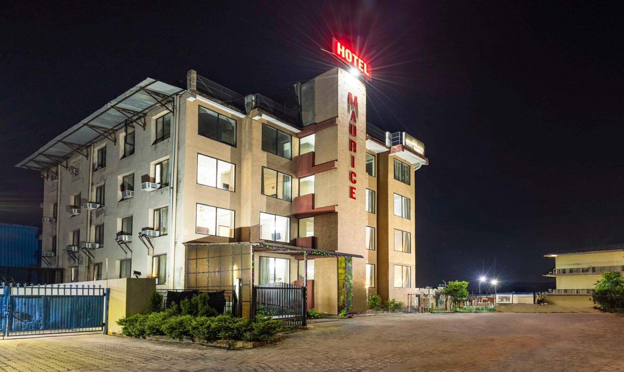 Treebo Maurice Hotel Baddi Екстериор снимка